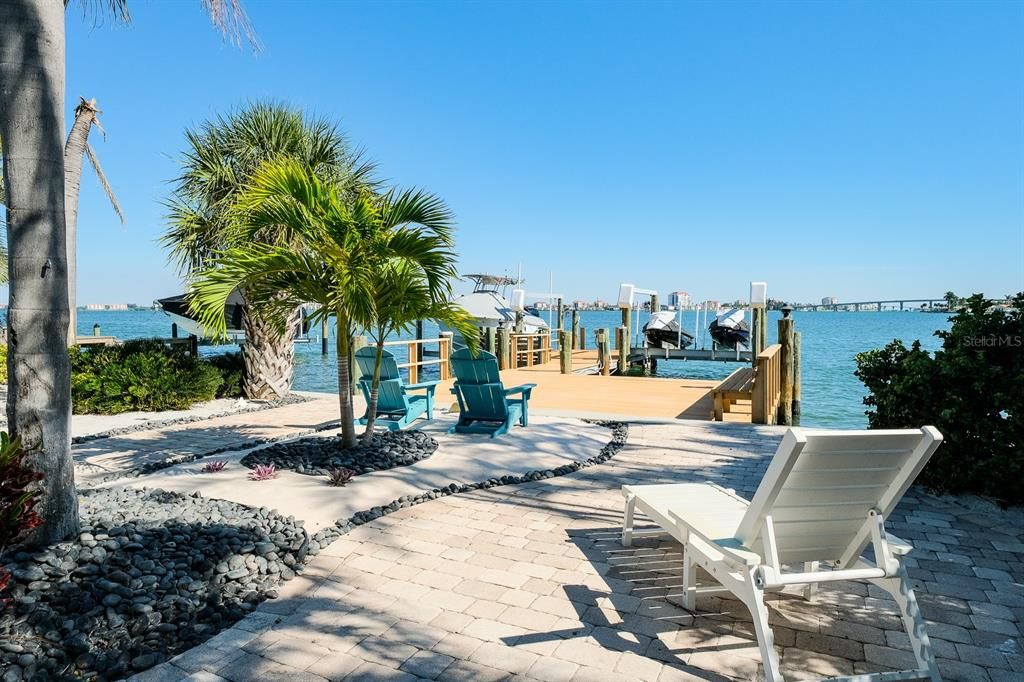 En Venta: $1,500,000 (0.20 acres)