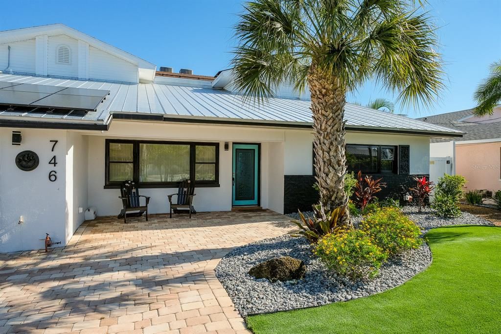 En Venta: $1,500,000 (0.20 acres)