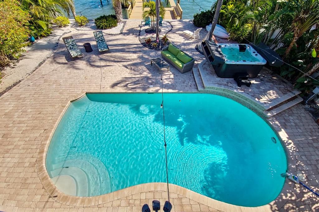 En Venta: $1,500,000 (0.20 acres)