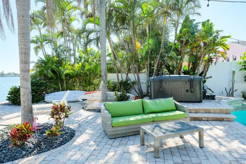 En Venta: $1,500,000 (0.20 acres)