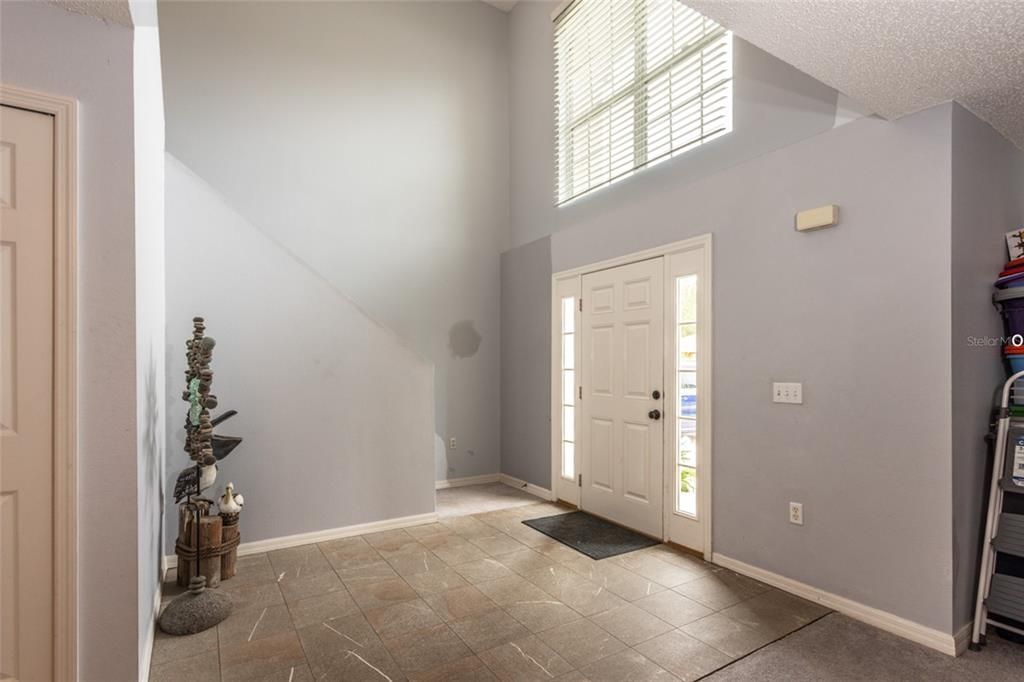 En Venta: $575,000 (6 camas, 4 baños, 3980 Pies cuadrados)