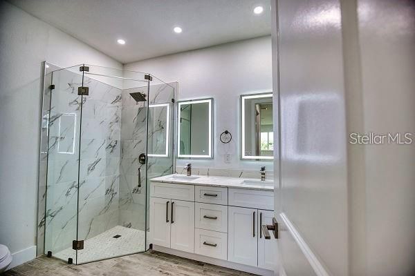 В аренду: $1,975 (3 спален, 2 ванн, 1864 Квадратных фут)