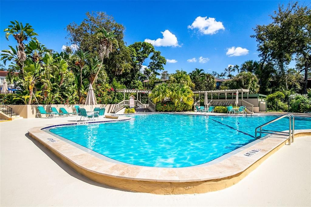 For Sale: $379,000 (2 beds, 2 baths, 1211 Square Feet)