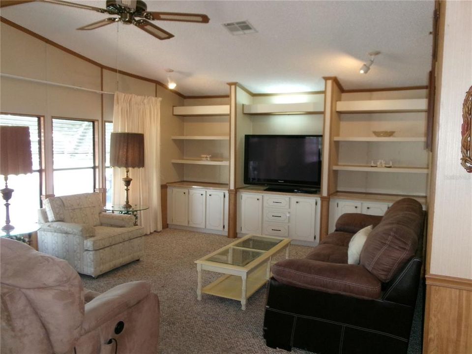 En Venta: $150,000 (2 camas, 2 baños, 1430 Pies cuadrados)