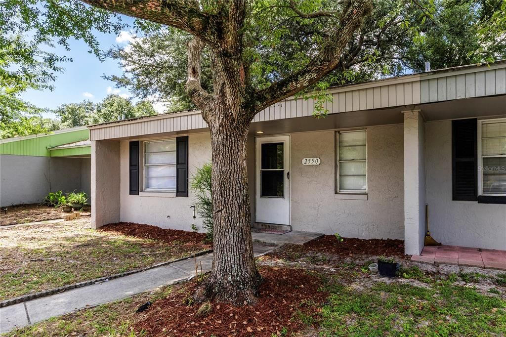 出租: $1,475 (2 贝兹, 2 浴室, 866 平方英尺)