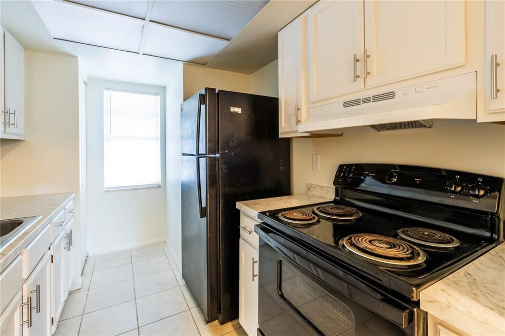 出租: $1,475 (2 贝兹, 2 浴室, 866 平方英尺)