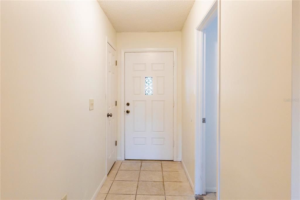 出租: $1,475 (2 贝兹, 2 浴室, 866 平方英尺)