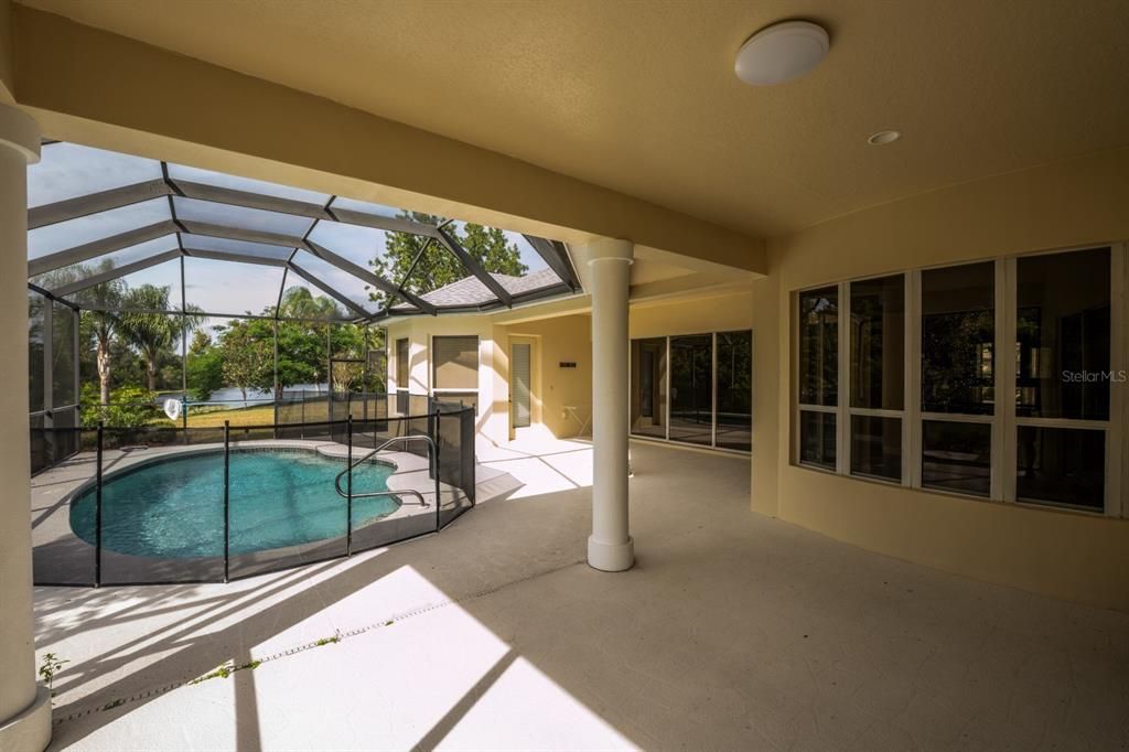 For Rent: $4,495 (4 beds, 3 baths, 3325 Square Feet)