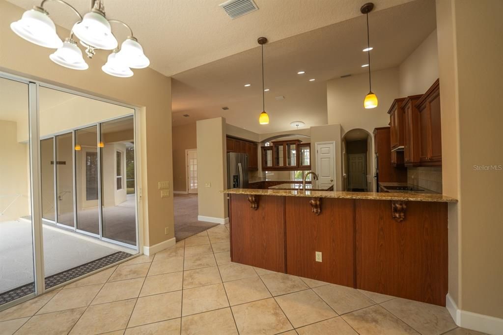 For Rent: $4,495 (4 beds, 3 baths, 3325 Square Feet)