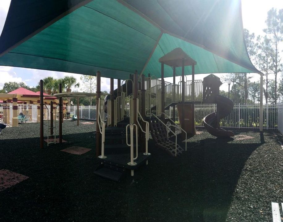 For Rent: $4,495 (4 beds, 3 baths, 3325 Square Feet)