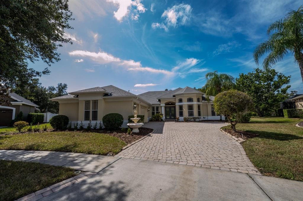 For Rent: $4,495 (4 beds, 3 baths, 3325 Square Feet)