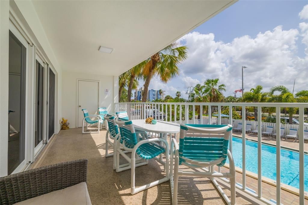 En Venta: $720,000 (2 camas, 2 baños, 1100 Pies cuadrados)