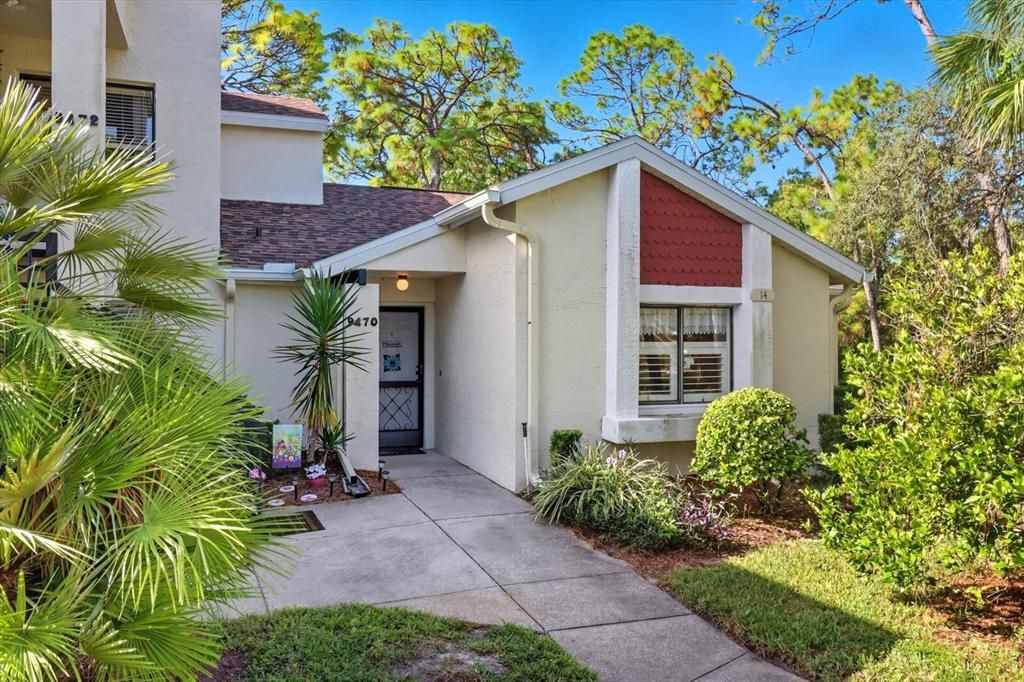 На продажу: $160,000 (2 спален, 2 ванн, 1052 Квадратных фут)