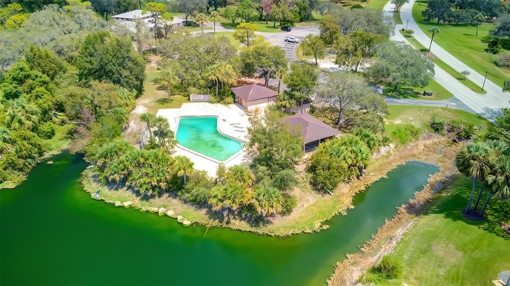 На продажу: $160,000 (2 спален, 2 ванн, 1052 Квадратных фут)