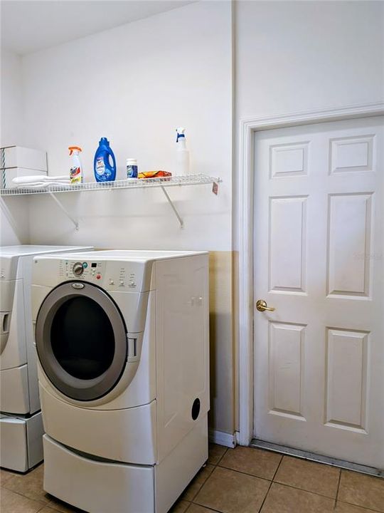 待售: $515,000 (4 贝兹, 3 浴室, 2655 平方英尺)