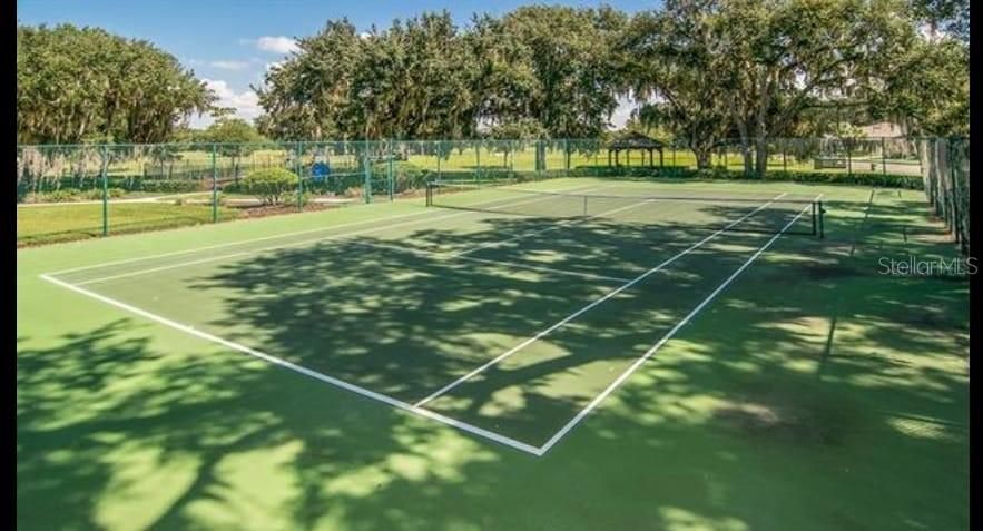 待售: $515,000 (4 贝兹, 3 浴室, 2655 平方英尺)