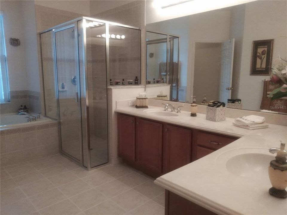 待售: $515,000 (4 贝兹, 3 浴室, 2655 平方英尺)