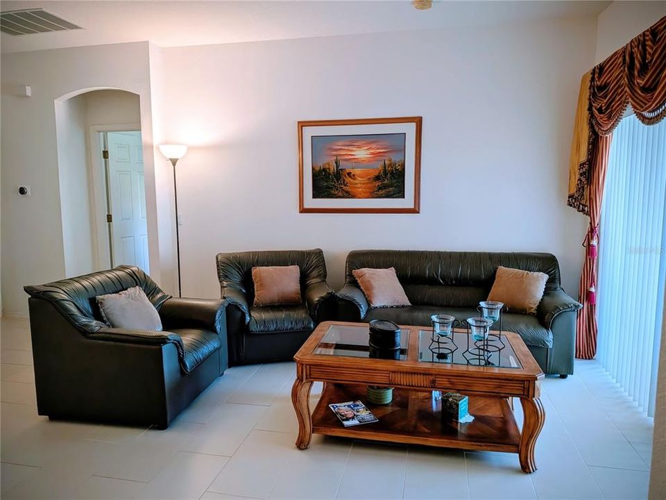 待售: $515,000 (4 贝兹, 3 浴室, 2655 平方英尺)