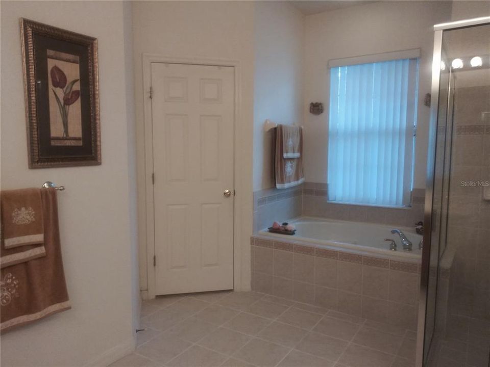 待售: $515,000 (4 贝兹, 3 浴室, 2655 平方英尺)