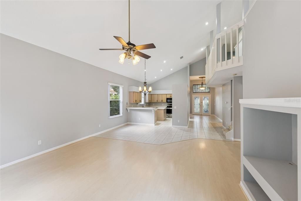 For Sale: $649,900 (3 beds, 2 baths, 2484 Square Feet)