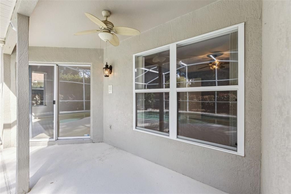 For Sale: $649,900 (3 beds, 2 baths, 2484 Square Feet)