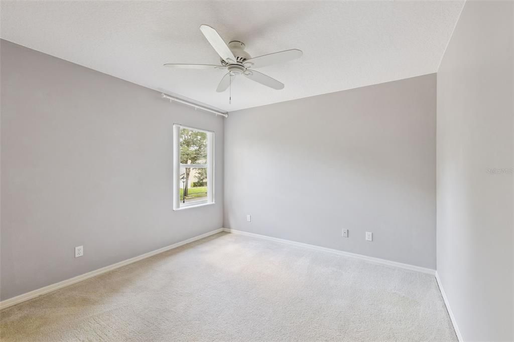 For Sale: $649,900 (3 beds, 2 baths, 2484 Square Feet)