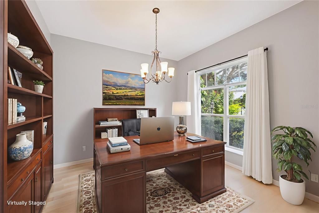 For Sale: $649,900 (3 beds, 2 baths, 2484 Square Feet)