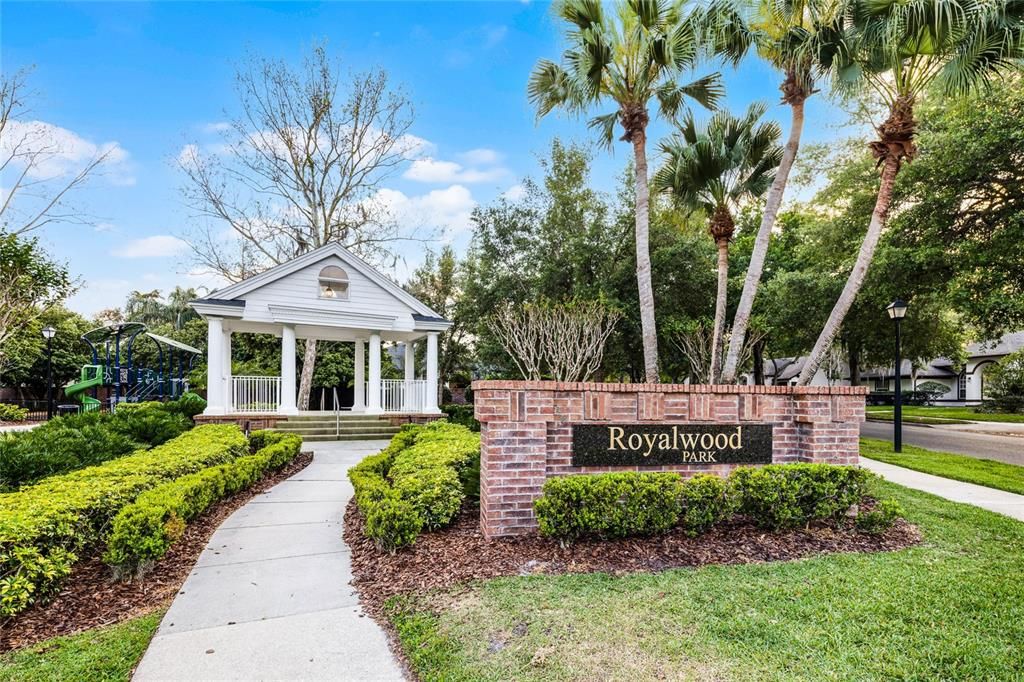 For Sale: $649,900 (3 beds, 2 baths, 2484 Square Feet)