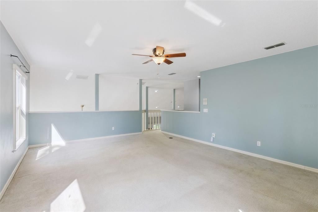 For Sale: $649,900 (3 beds, 2 baths, 2484 Square Feet)