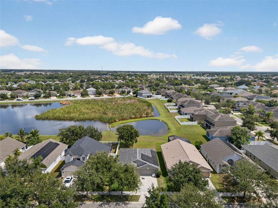 For Sale: $317,000 (3 beds, 2 baths, 1400 Square Feet)