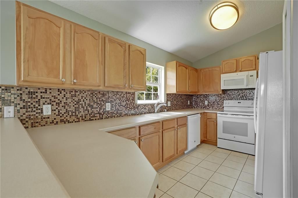 待售: $415,000 (3 贝兹, 3 浴室, 1792 平方英尺)