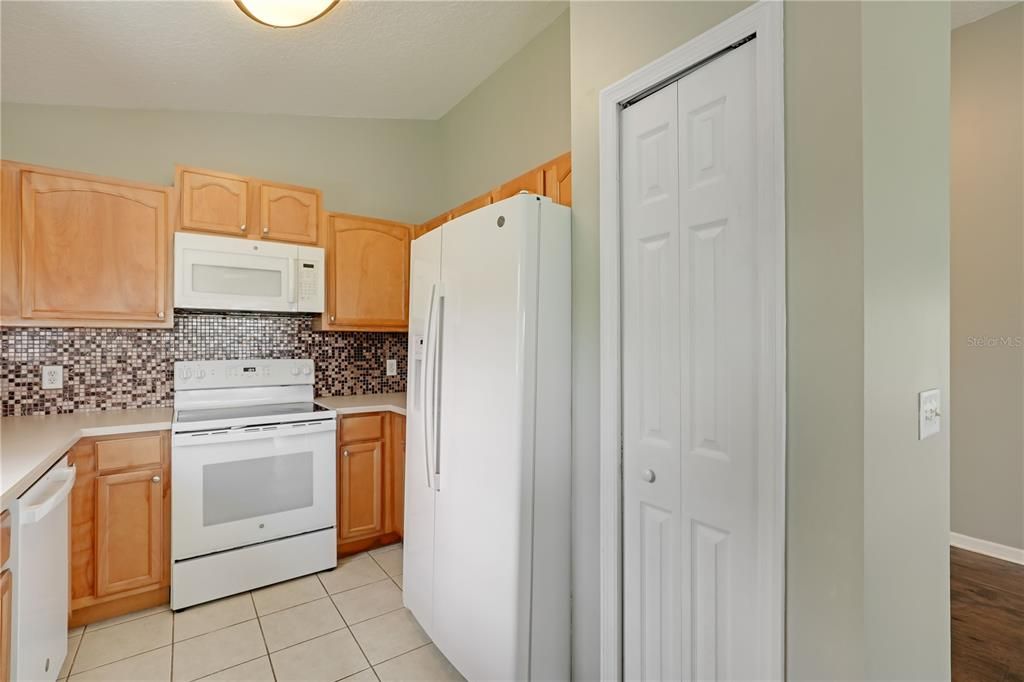 待售: $415,000 (3 贝兹, 3 浴室, 1792 平方英尺)