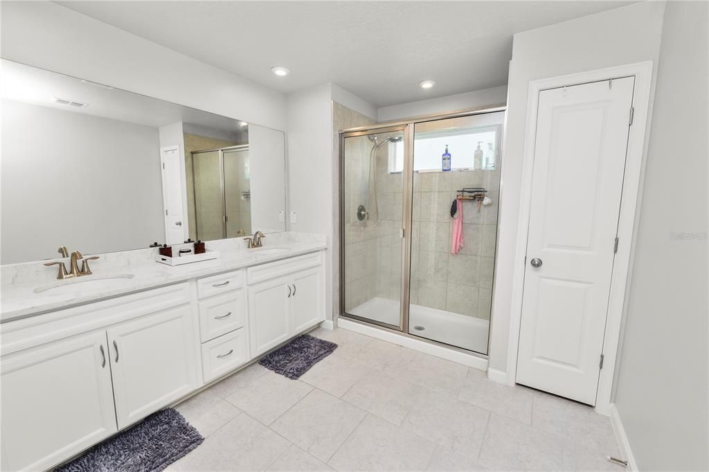 Active With Contract: $440,000 (3 beds, 2 baths, 2230 Square Feet)