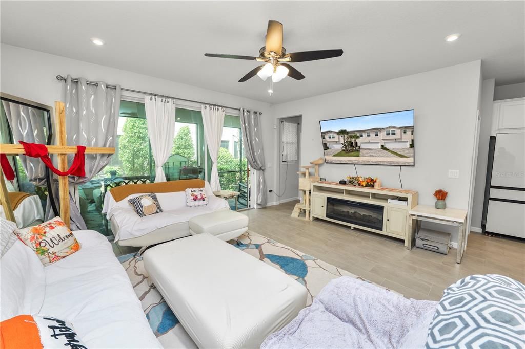 Active With Contract: $440,000 (3 beds, 2 baths, 2230 Square Feet)