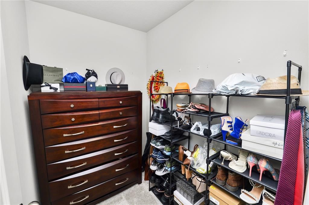 Active With Contract: $440,000 (3 beds, 2 baths, 2230 Square Feet)