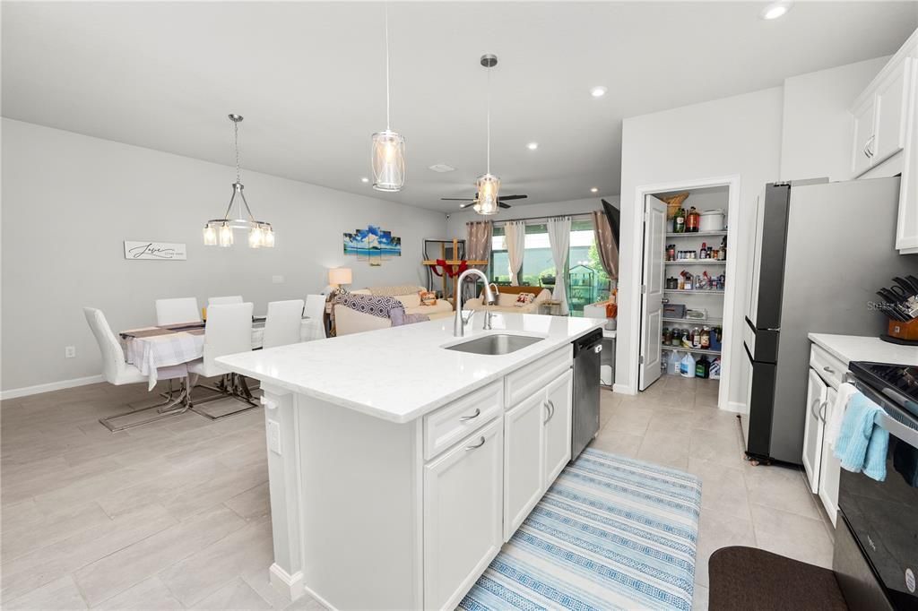 Active With Contract: $440,000 (3 beds, 2 baths, 2230 Square Feet)