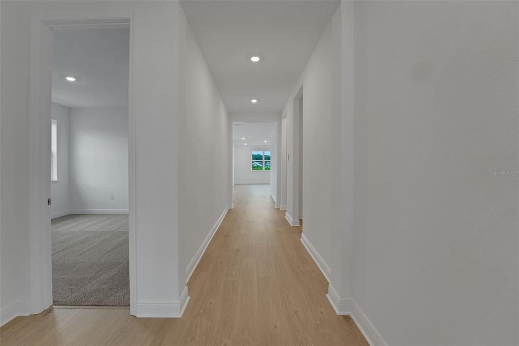 Active With Contract: $378,835 (3 beds, 2 baths, 1856 Square Feet)