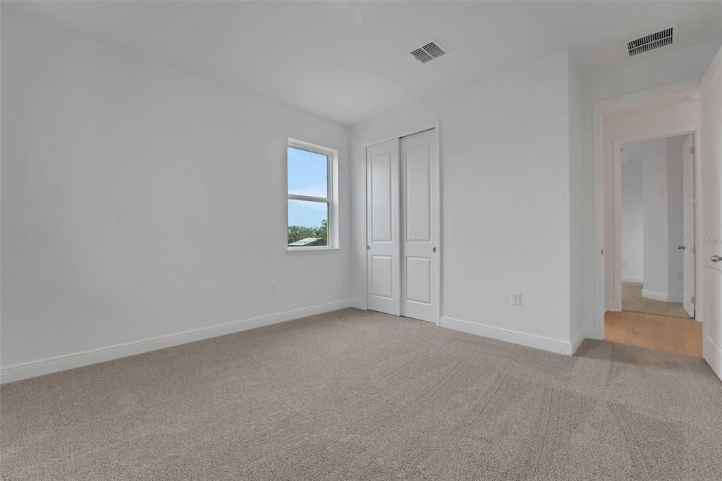 Active With Contract: $378,835 (3 beds, 2 baths, 1856 Square Feet)