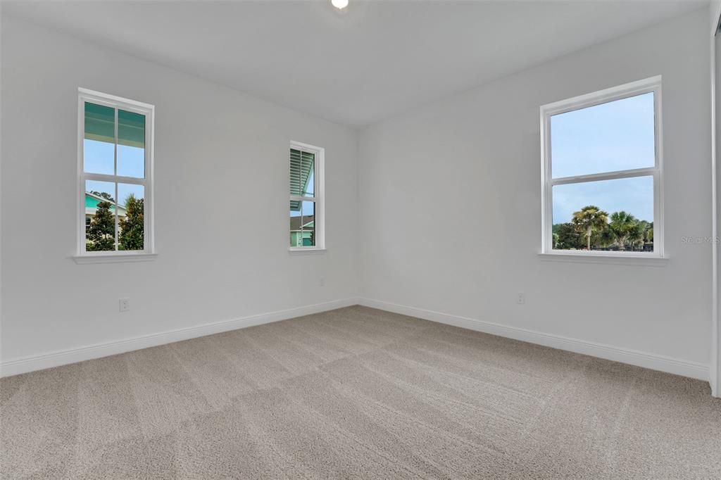 Active With Contract: $378,835 (3 beds, 2 baths, 1856 Square Feet)