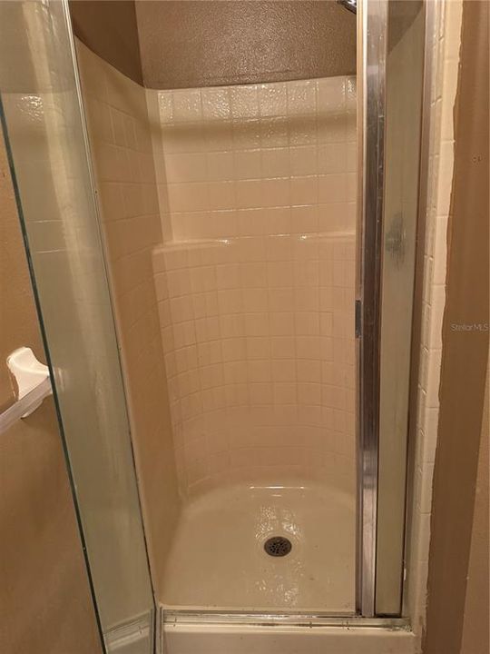 For Sale: $385,000 (3 beds, 2 baths, 1837 Square Feet)