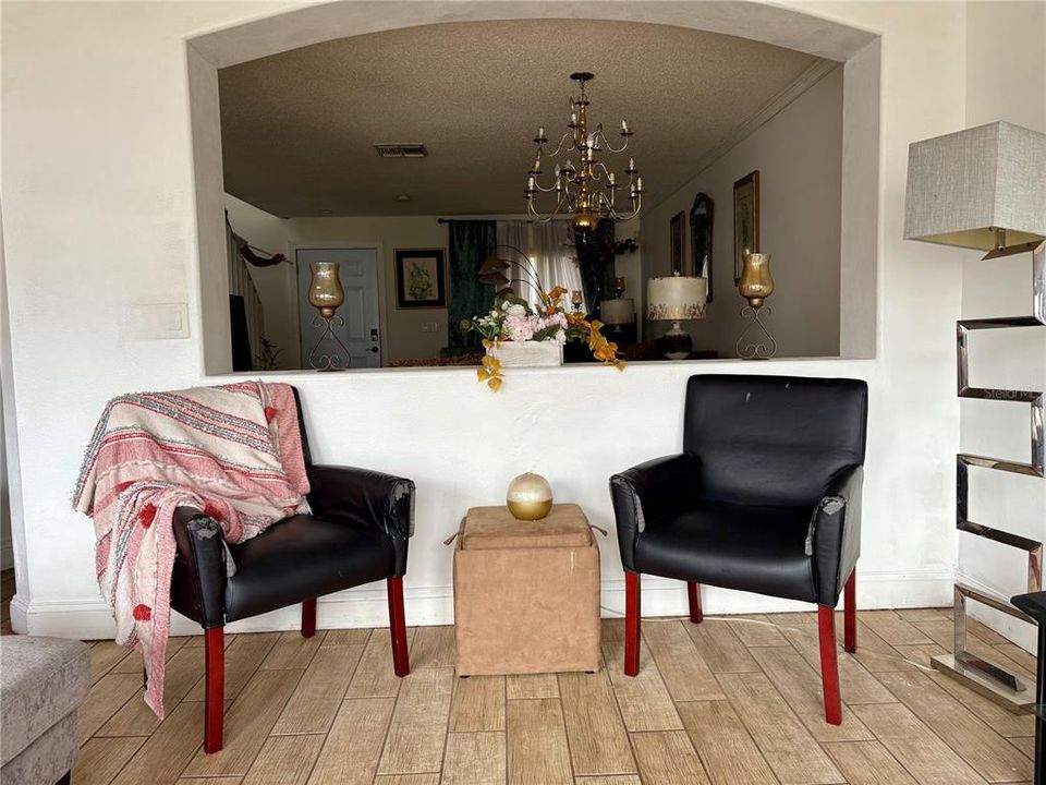 For Sale: $385,000 (3 beds, 2 baths, 1837 Square Feet)