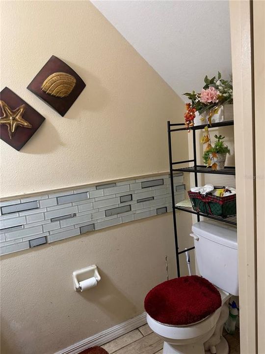 For Sale: $385,000 (3 beds, 2 baths, 1837 Square Feet)