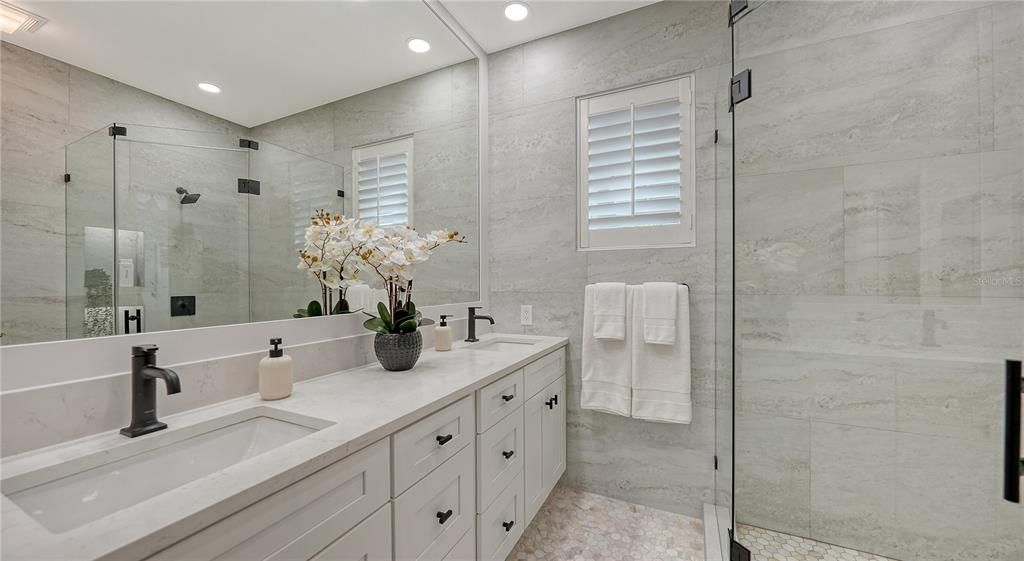 待售: $3,595,000 (4 贝兹, 3 浴室, 3166 平方英尺)