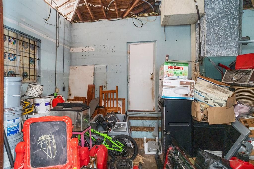 Active With Contract: $175,000 (3 beds, 2 baths, 1607 Square Feet)