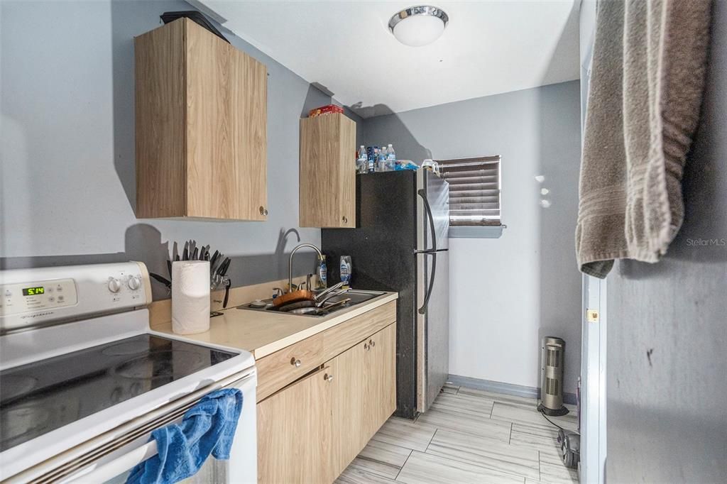 Active With Contract: $175,000 (3 beds, 2 baths, 1607 Square Feet)