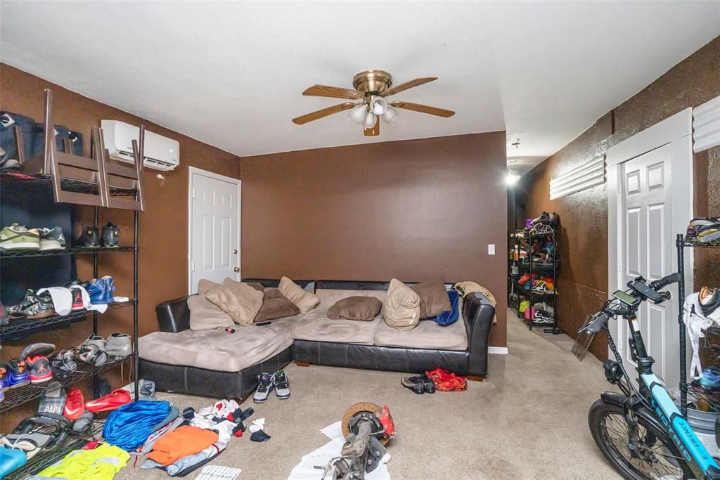 Active With Contract: $175,000 (3 beds, 2 baths, 1607 Square Feet)