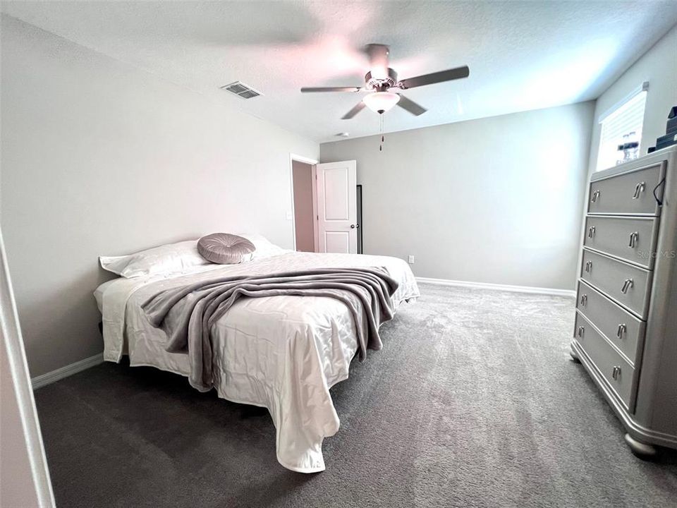 En Renta: $3,000 (4 camas, 2 baños, 1870 Pies cuadrados)