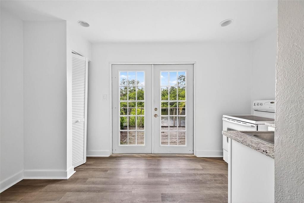 For Rent: $3,600 (4 beds, 3 baths, 2270 Square Feet)