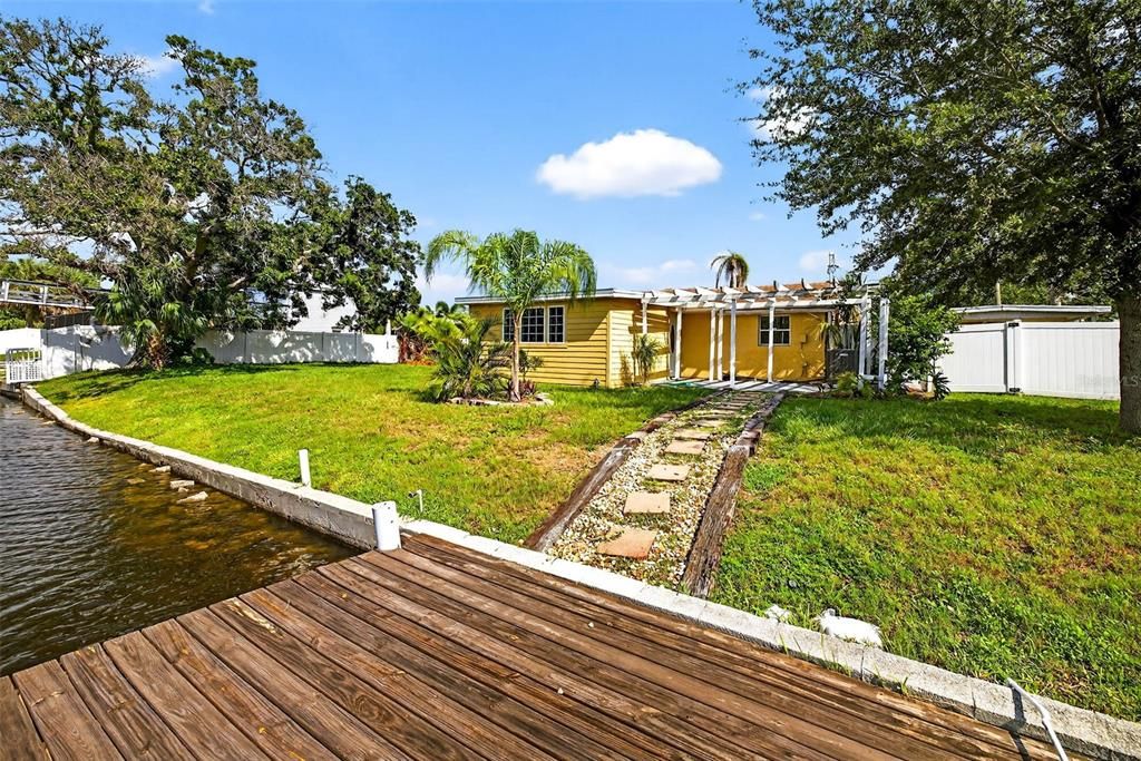 For Rent: $3,600 (4 beds, 3 baths, 2270 Square Feet)