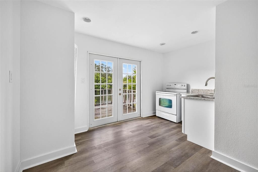 For Rent: $3,600 (4 beds, 3 baths, 2270 Square Feet)